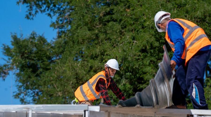 Roof repair in Martindale, TX